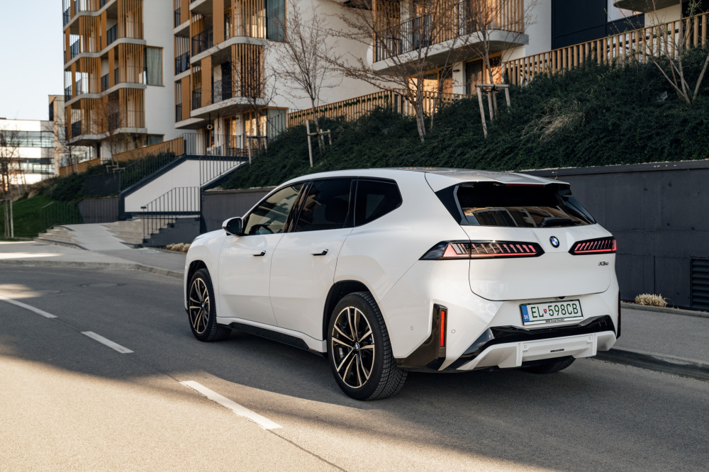 BMW i3 50 xDrive test